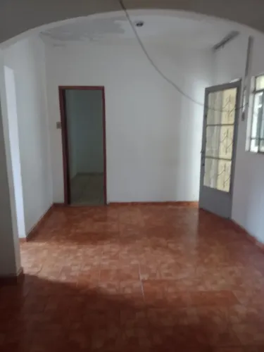 Alugo Casa Siderlândia - Barra Mansa