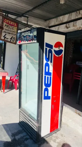 ? Geladeira Expositora Pepsi - Conservada e Barata! ?