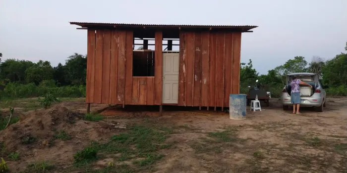 Tábuas telhas peças