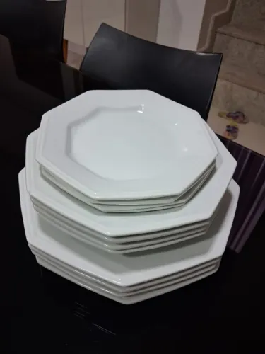 Pratos de Porcelana Schmidt Prisma Branco primeira linha