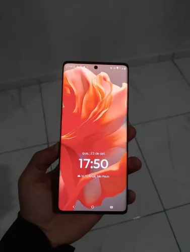 Moto G 85