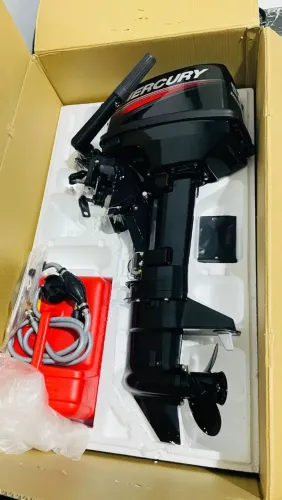 Motor de barco Mercury 9.9 hp