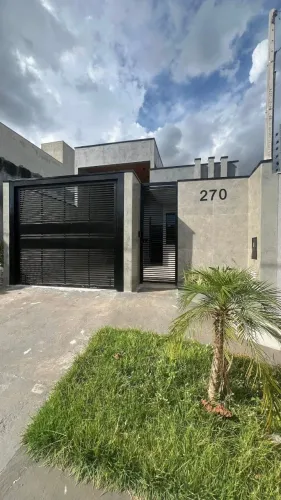 LINDA CASA À VENDA - PRÓXIMA AO CESUMAR | MARINGÁ