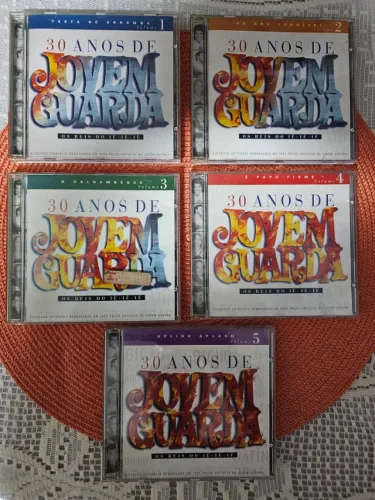 5 CDs 30 ANOS DE JOVEM GUARDA
