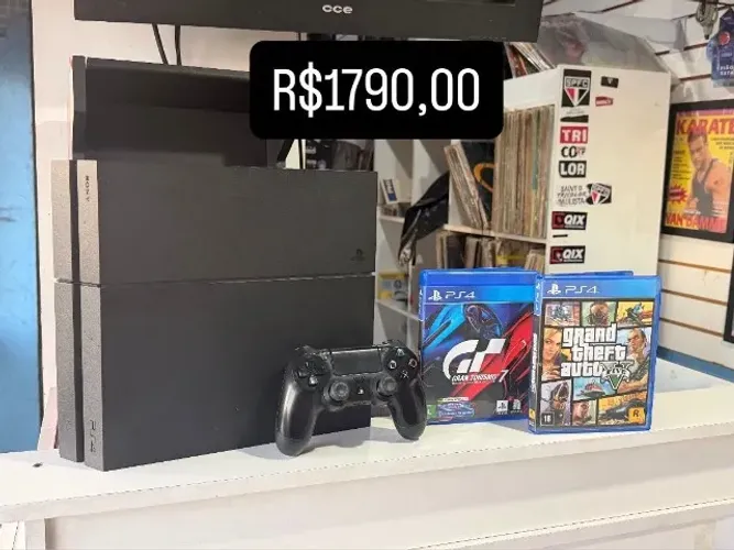 Playstation 4 Fat