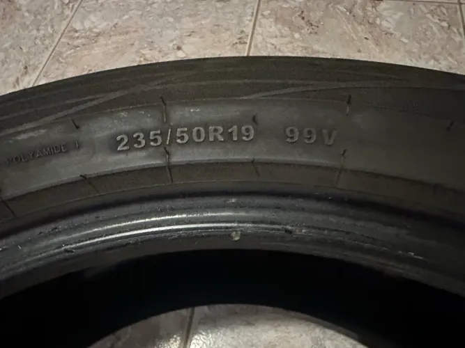 PNEU 235/50 R19 GITI