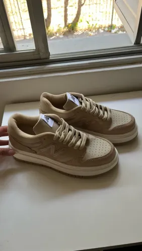 Tênis New Balance Bege / Nude Flatform - Tamanho 37