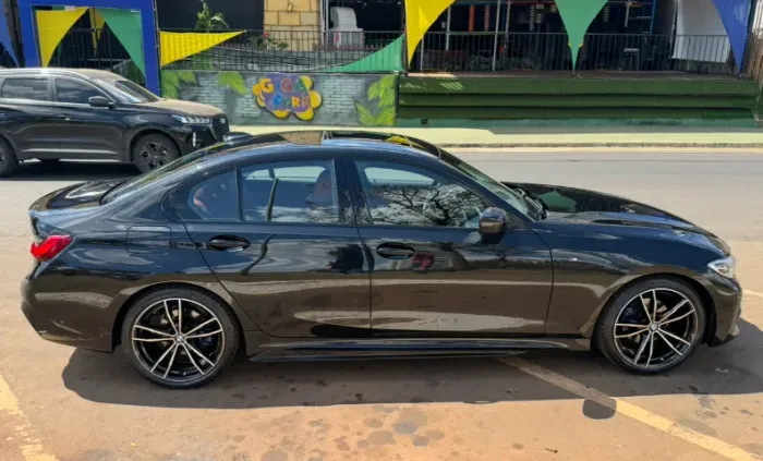 BMW 320I A Modern/sport TB 2.0/a.flex 16V 4P 2022