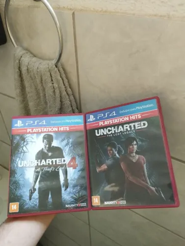 Uncharted 4 e Uncharted The Lost Legacy PS4 - PS5
