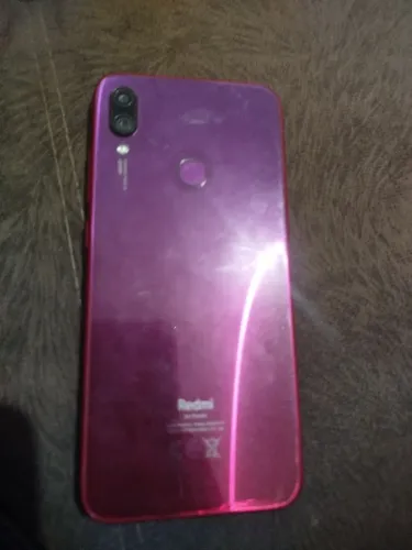 vendo celular redmi note 7 funcionando perfeitamente por 250 reais entrego zap *