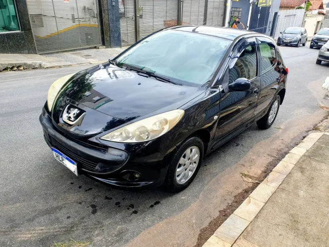 Peugeot 207 XR Sport 1.4 Flex 8V 5P 2010