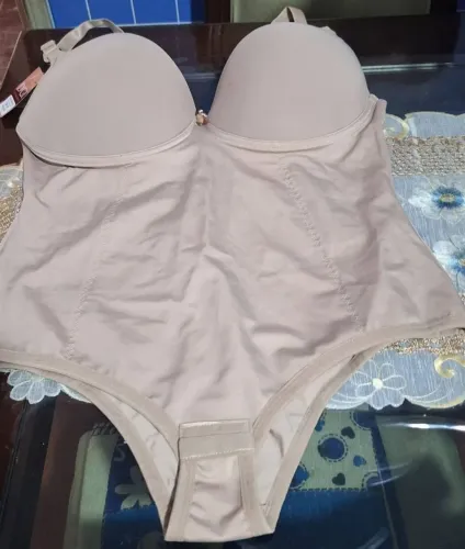 Estou vendendo essa cinta modeladora de lycra nova com etiqueta.