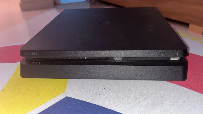 PS4 - 1tb