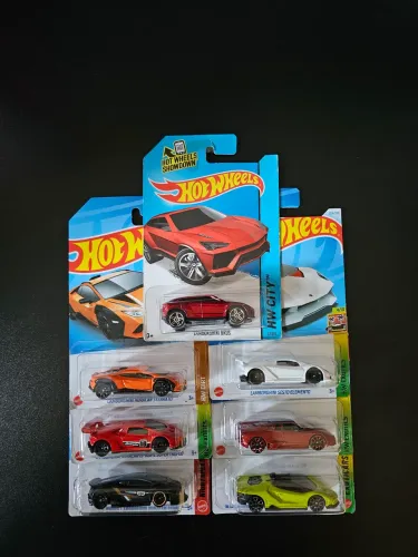 Pack 7 Lamborghini Hot Wheels