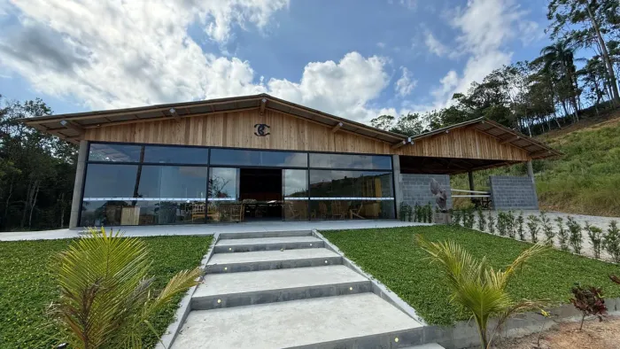 HARAS À VENDA EM TIJUCAS