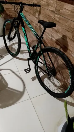 Bicicleta semi-nova
