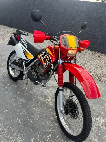 Xr 200