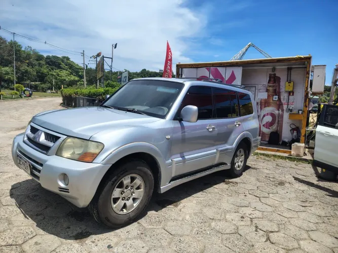 Mitsubishi Pajero Full GLS/gls/pkhpe 3.2 Dies.ti 5P 2004