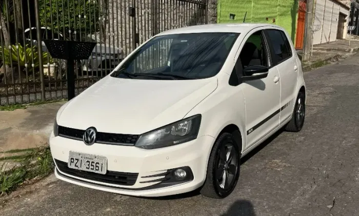 Volkswagen Fox RUN 1.6 Flex 8V 5P 2017
