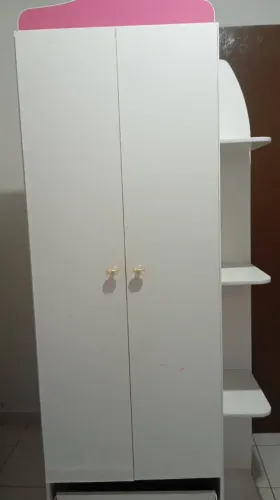 Guarda roupa infantil