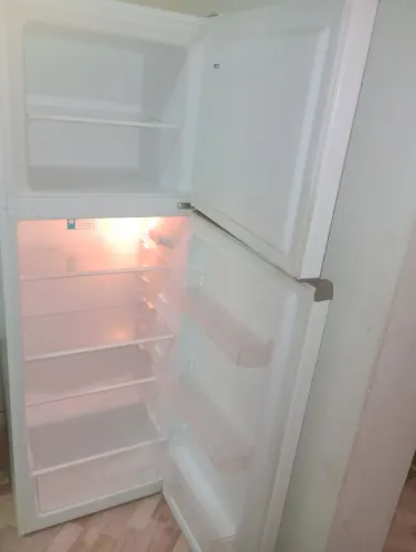 Geladeira Super Conservada - Excelente Oportunidade!