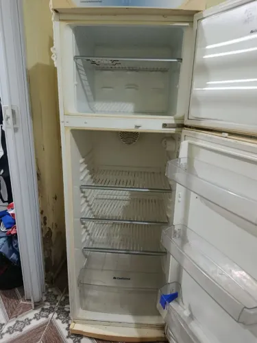 Geladeira continental 