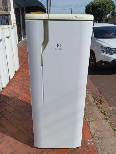 Geladeira Electrolux