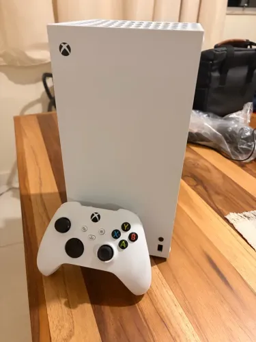 Xbox Series X - Digital - Impecável