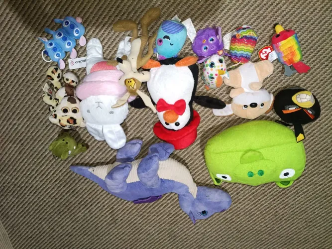 Pelúcias diversas.Kit com 15 peças.
