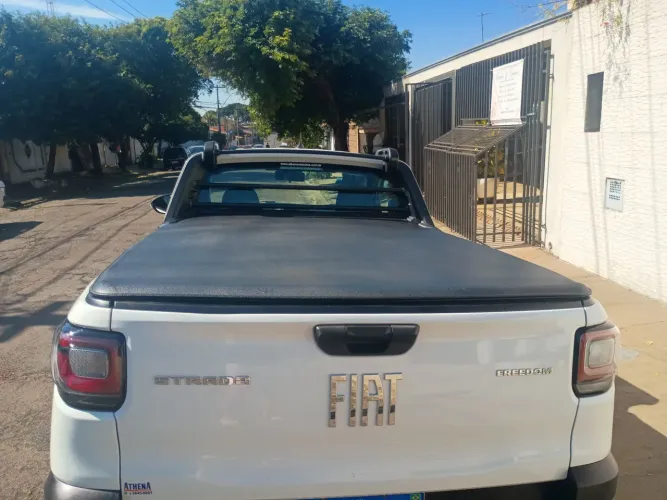 Fiat Strada Freedom 1.3 Flex 8V CS Plus 2021