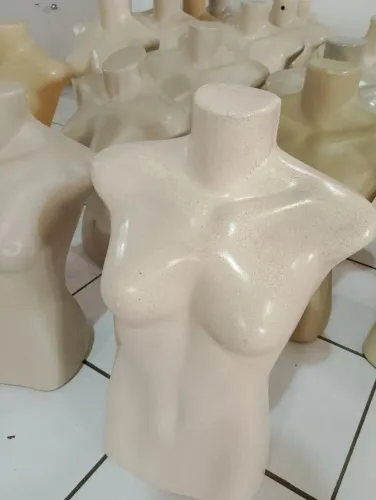 Manequins feminino 