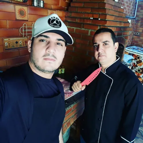 Churrasqueiro profissional 