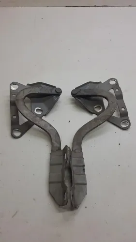 Par Braço Dobradiça Capo Chevrolet Montana 2009 / 2010