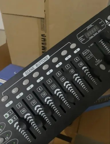 Mesa dmx 512