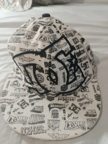 Boné DC Shoes New Era 59FIFTY All Over Print - Relíquia Original