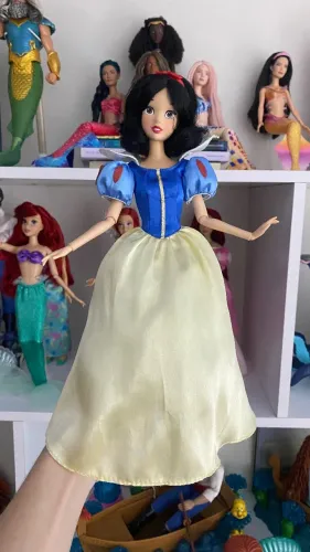 Boneca Branca de Neve 30cm - Disney Store