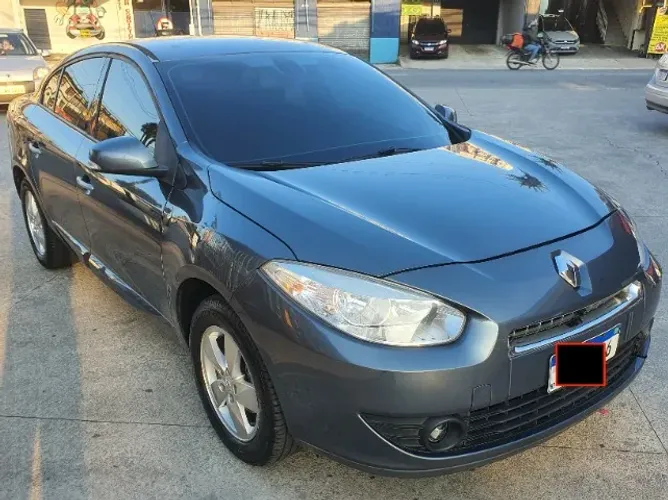Renault Fluence Sed. Dynamique 2.0 16V Flex Aut. 2013