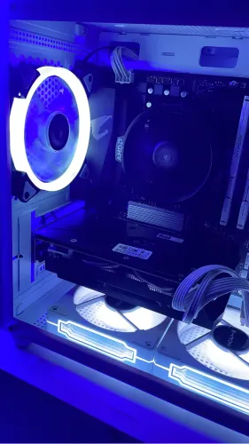 PC GAMER - RYZEN 5600 + 2060 Super