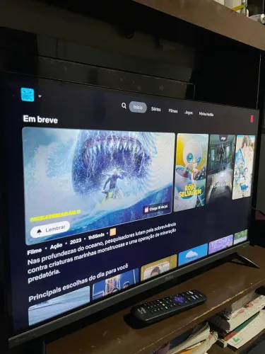 TV PHILCO SMART 32,AINDA NA GARANTIA!