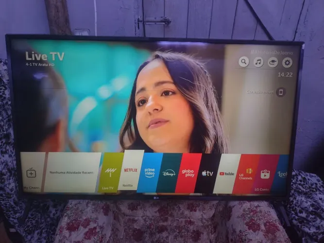 Smart tv LG 49 pls Android linha fininha quase imperceptível