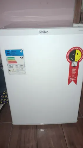 FRIGOBAR USADO EM BOM ESTADO, 67 LITROS, 220V