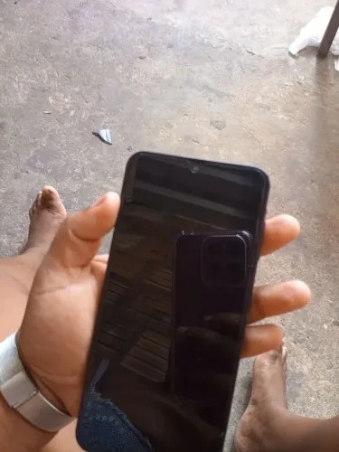 Vendo celular A16 Samsung 