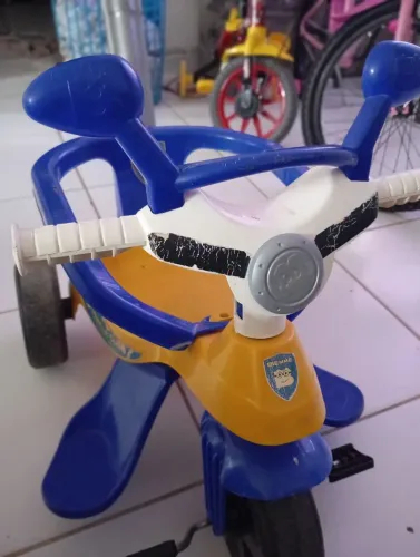 Triciclo infantil masculino 