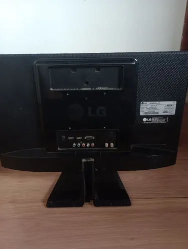 Vendo monitor LG