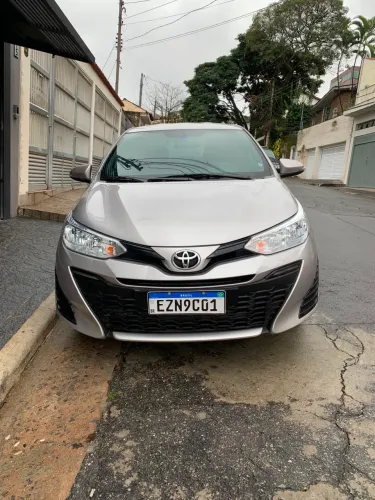 Toyota Yaris Live 1.3 Flex 16V 5P AUT 2020