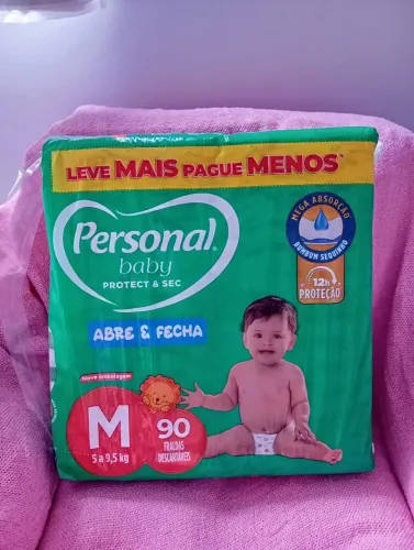 Vendo pacote de fraldas FECHADO