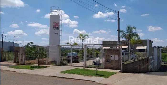 Galpão para alugar, Distrito Industrial - Uberlândia/MG - Rotina Imobiliária