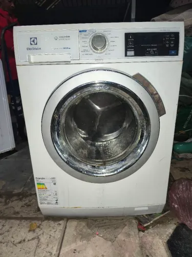 Máquina de lavar roupa Eletrolux 10kg
