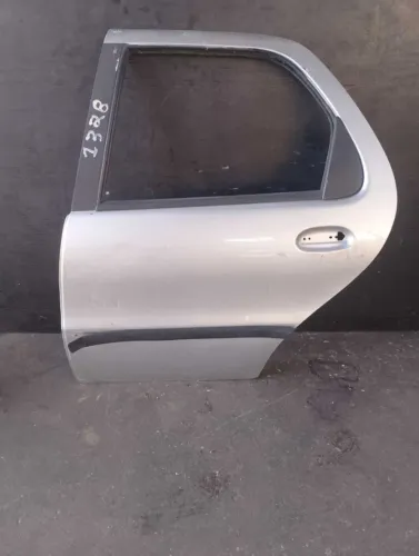 Porta traseira esquerda palio 1996-2003