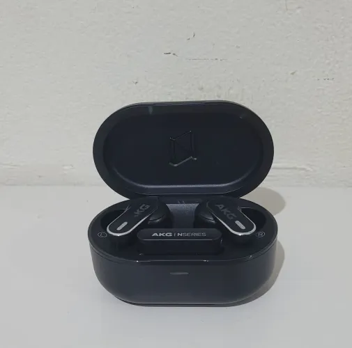 FONE DE OUVIDO AKG N5 HYBRID